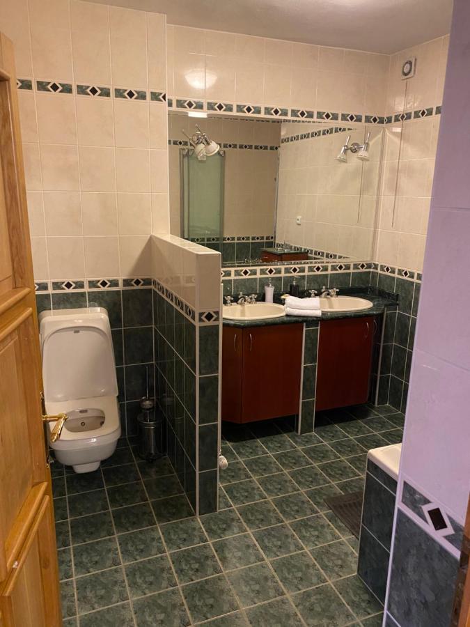 Sebivi Apartments Baroko & Family Poprad Exteriör bild